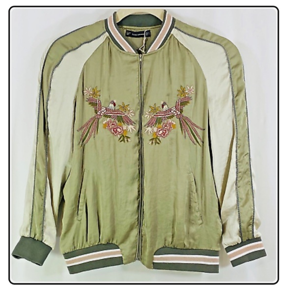 Zara Trafaluc Bomber Jacket Womens Green Satin w Embroidered Birds Dreamers - Picture 4 of 8